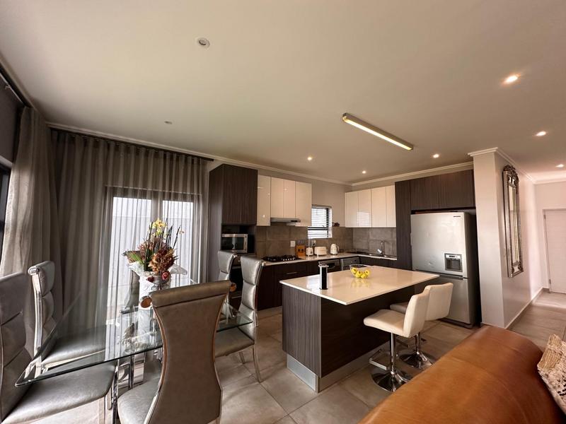 To Let 3 Bedroom Property for Rent in Morningside Gauteng