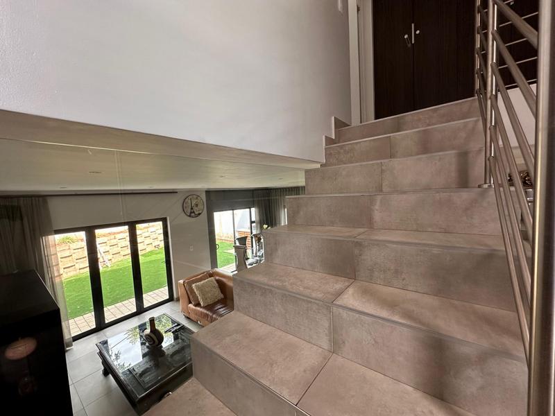 To Let 3 Bedroom Property for Rent in Morningside Gauteng