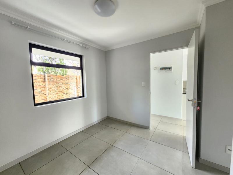 To Let 2 Bedroom Property for Rent in Rivonia Gauteng