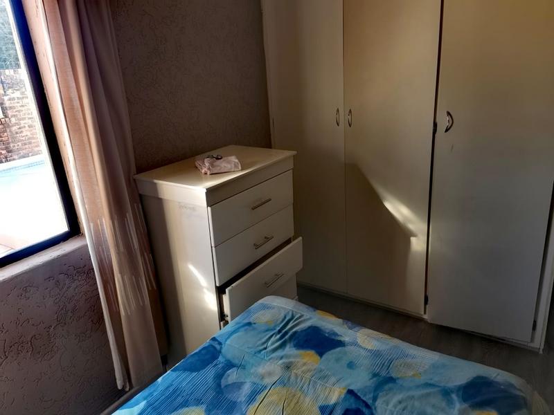 To Let 3 Bedroom Property for Rent in Strubenvale Gauteng