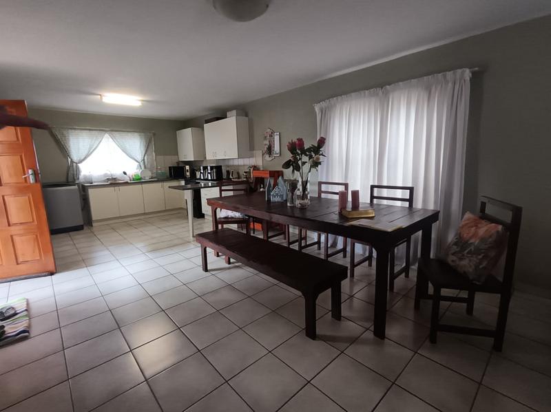 3 Bedroom Property for Sale in Strubenvale Gauteng