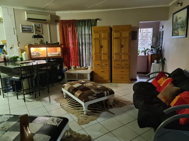 4 Bedroom Property for Sale in Sinoville Gauteng