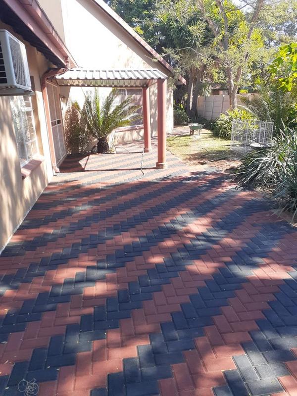 4 Bedroom Property for Sale in Sinoville Gauteng