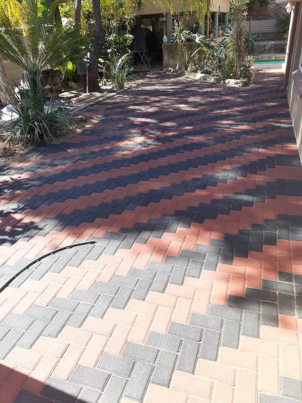 4 Bedroom Property for Sale in Sinoville Gauteng