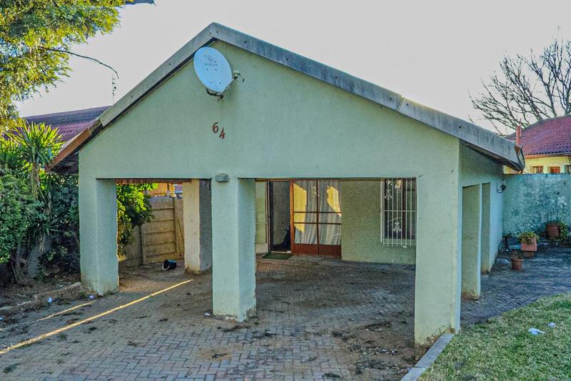 4 Bedroom Property for Sale in Birch Acres Gauteng
