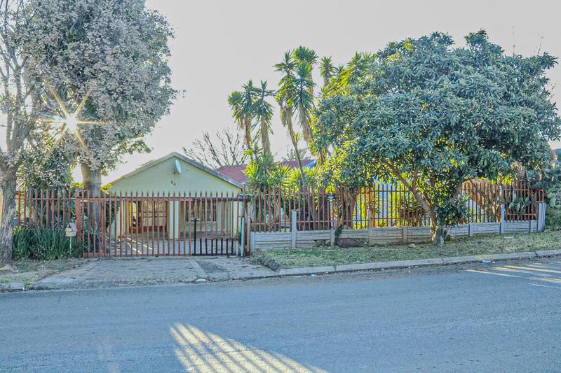 4 Bedroom Property for Sale in Birch Acres Gauteng