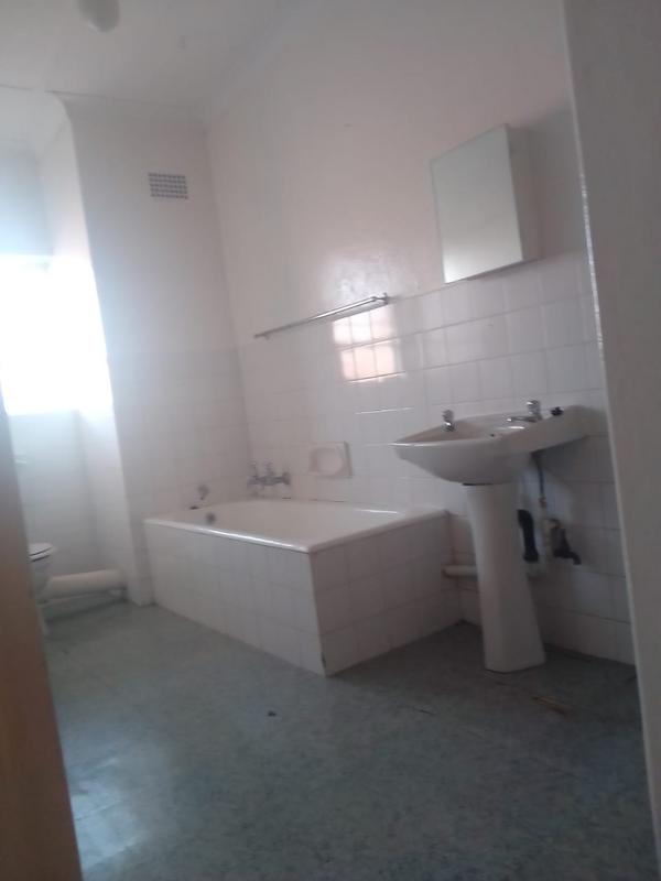 To Let 1 Bedroom Property for Rent in Florida Park Gauteng
