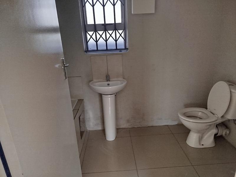 To Let 2 Bedroom Property for Rent in Daveyton Gauteng