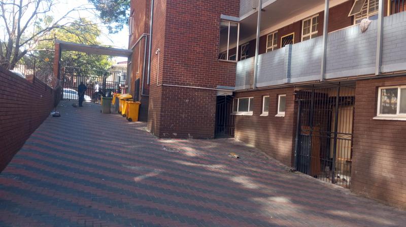 1 Bedroom Property for Sale in Pretoria Central Gauteng