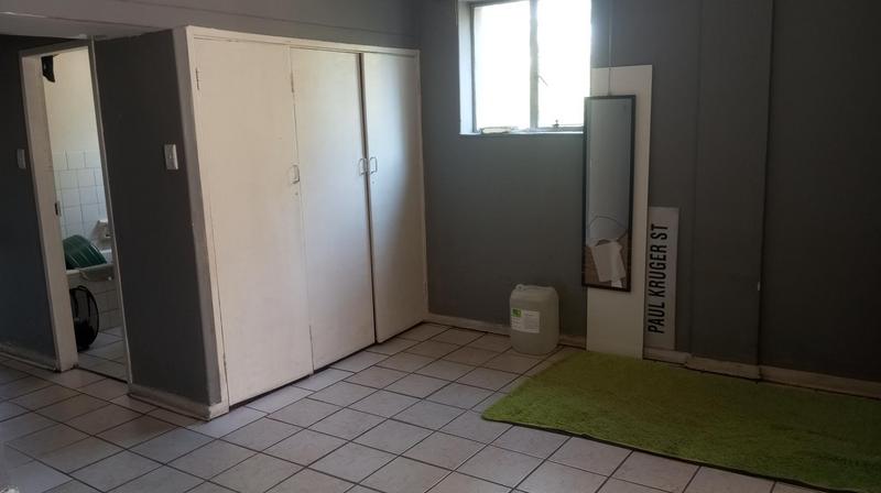 1 Bedroom Property for Sale in Pretoria Central Gauteng