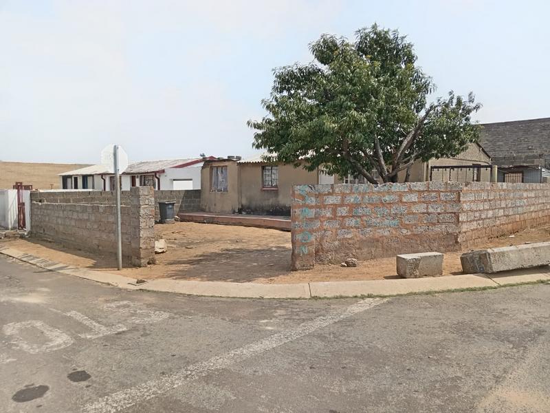 2 Bedroom Property for Sale in Meadowlands West Gauteng