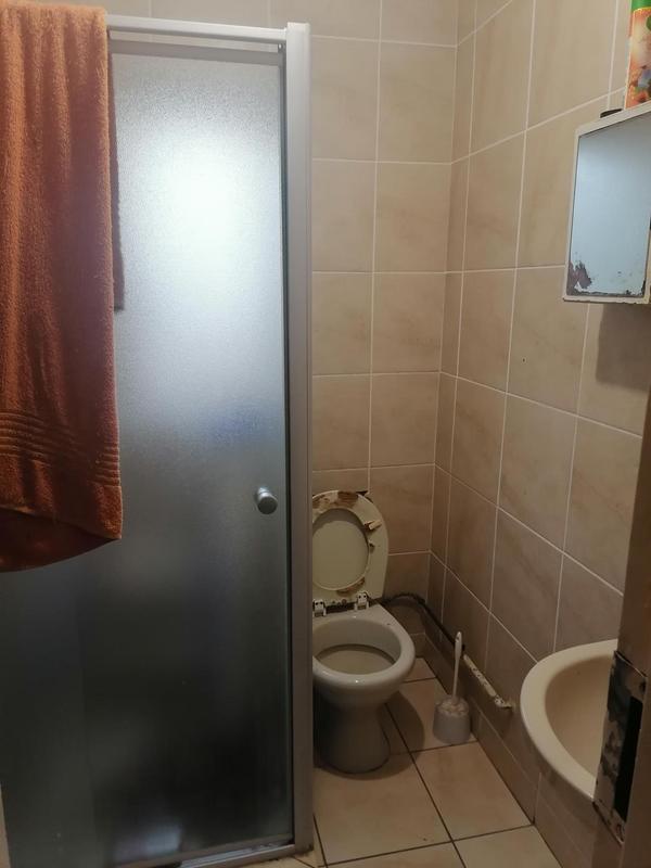 To Let 3 Bedroom Property for Rent in Zakariyya Park Gauteng