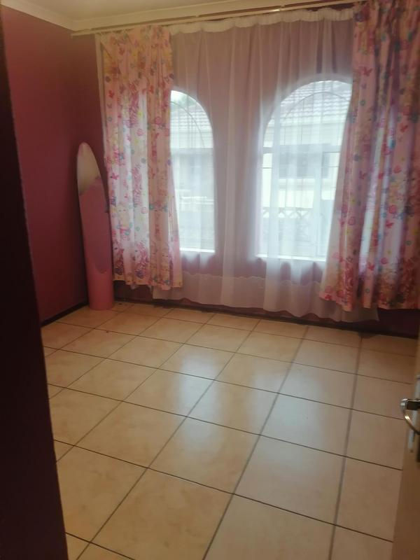 To Let 3 Bedroom Property for Rent in Zakariyya Park Gauteng