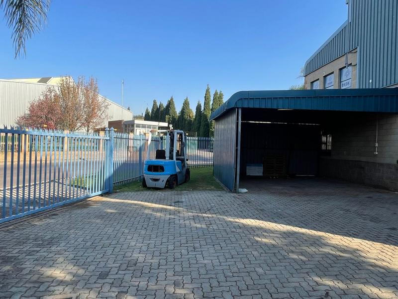 To Let commercial Property for Rent in Hennopspark Gauteng