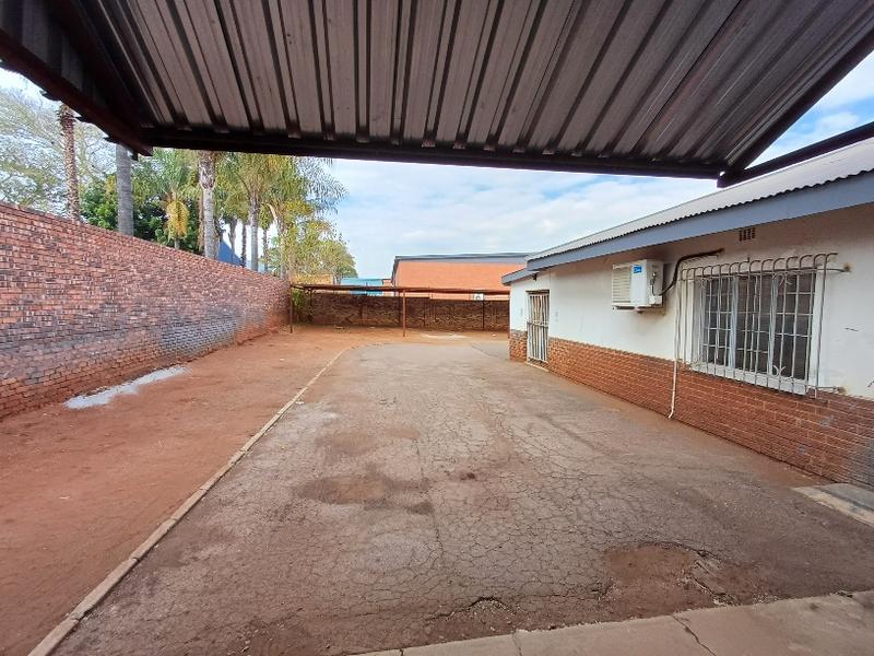 To Let commercial Property for Rent in Hennopspark Gauteng