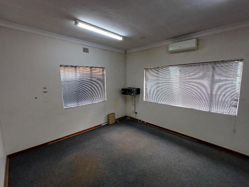 To Let commercial Property for Rent in Hennopspark Gauteng