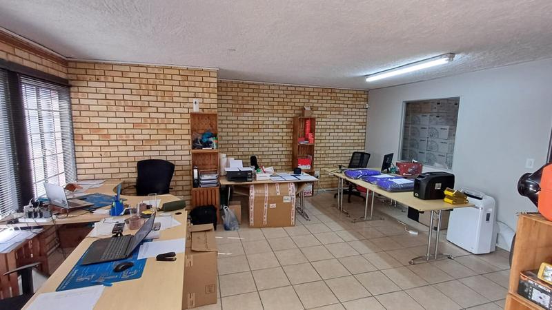To Let commercial Property for Rent in Hennopspark Gauteng