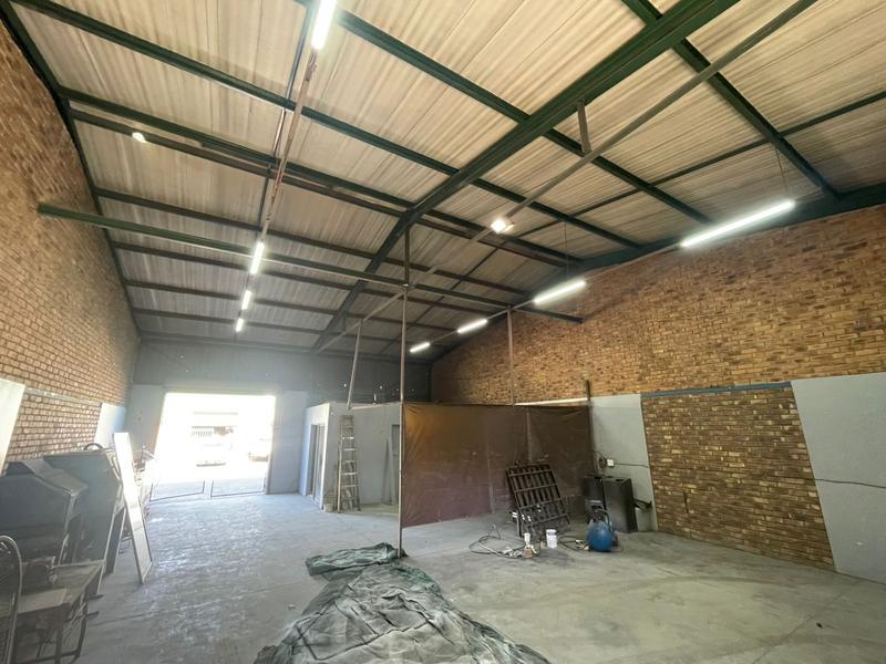 To Let commercial Property for Rent in Hennopspark Gauteng