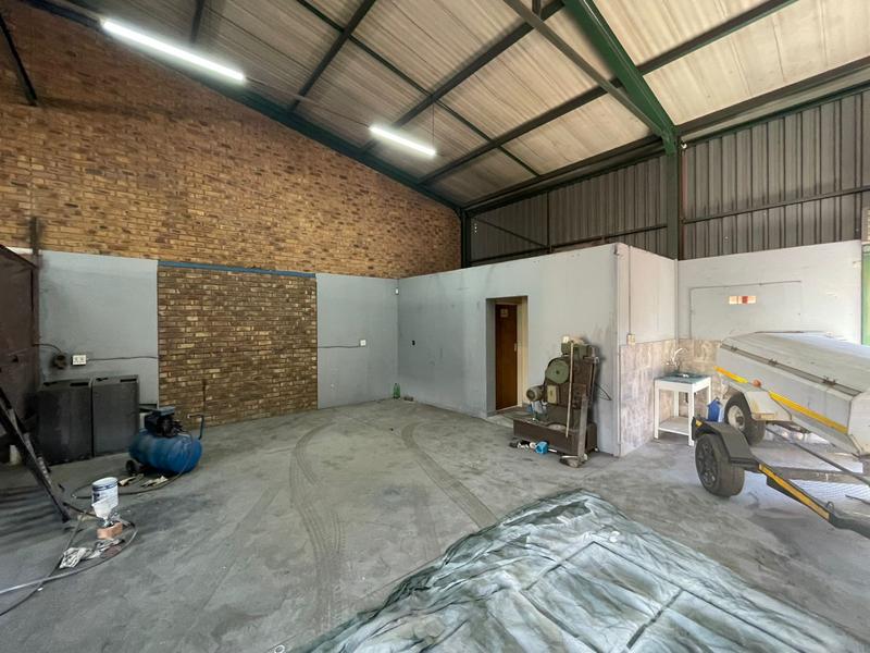 To Let commercial Property for Rent in Hennopspark Gauteng