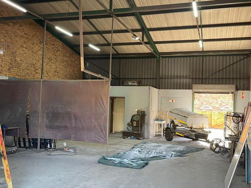 To Let commercial Property for Rent in Hennopspark Gauteng