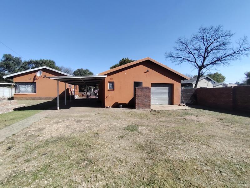 To Let 3 Bedroom Property for Rent in Wierda Park Gauteng