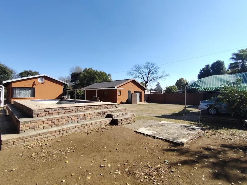 To Let 3 Bedroom Property for Rent in Wierda Park Gauteng
