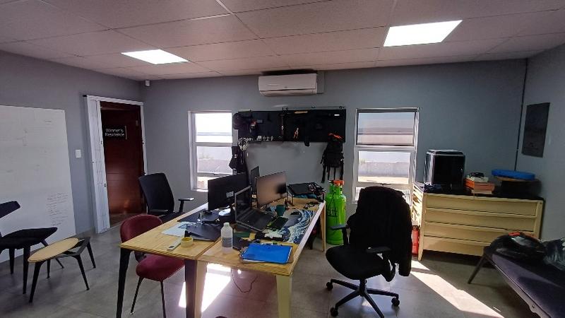 To Let commercial Property for Rent in Knoppieslaagte Gauteng