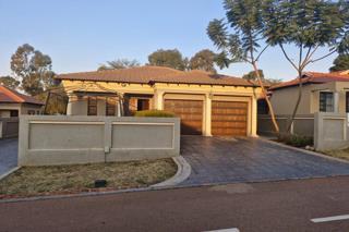 3 Bedroom Property for Sale in Amandasig Gauteng