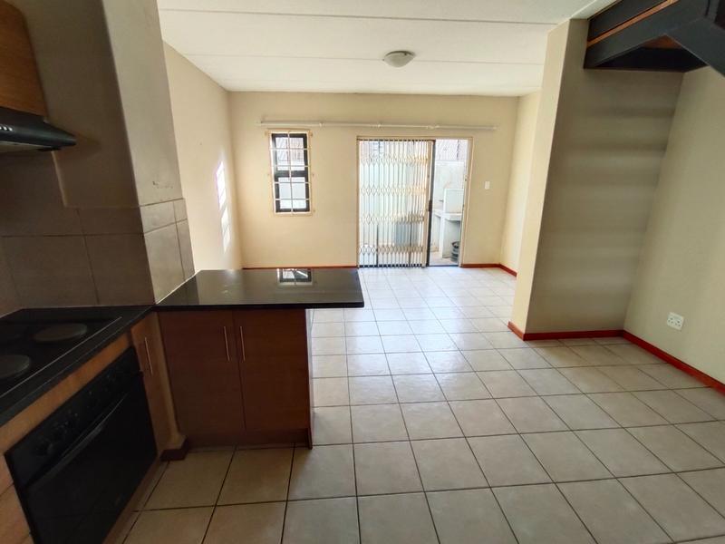 2 Bedroom Property for Sale in Pretoria North Gauteng