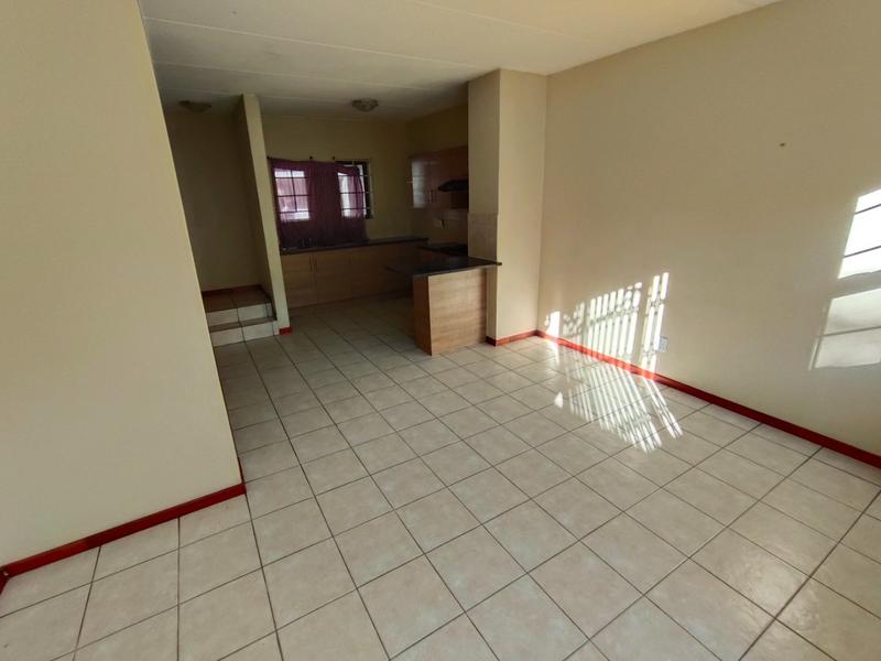 2 Bedroom Property for Sale in Pretoria North Gauteng