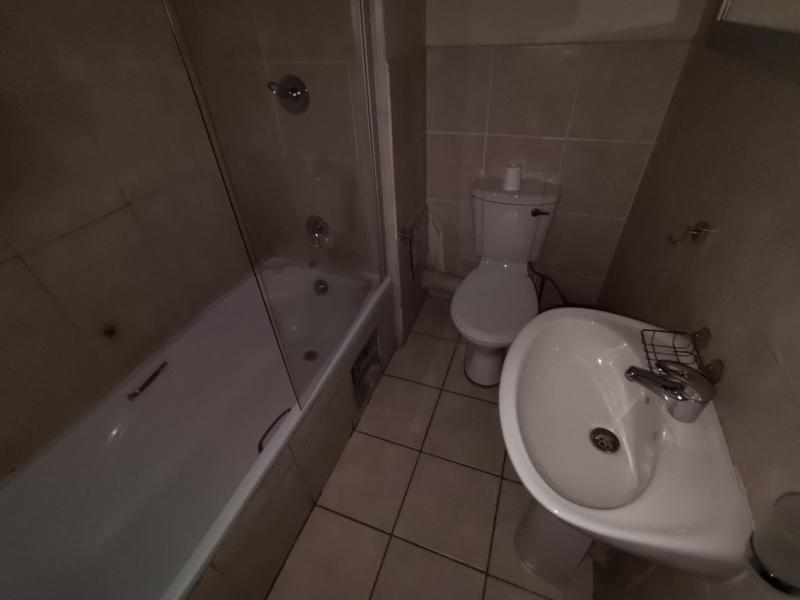 2 Bedroom Property for Sale in Pretoria North Gauteng