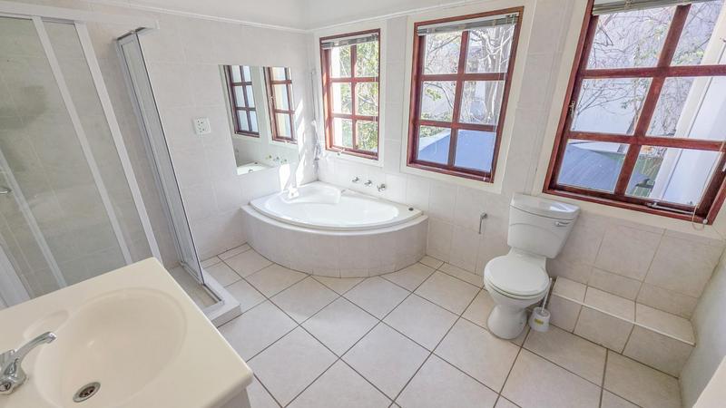 To Let 3 Bedroom Property for Rent in Hyde Park Gauteng