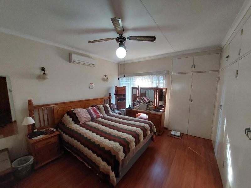 5 Bedroom Property for Sale in Magalieskruin Gauteng