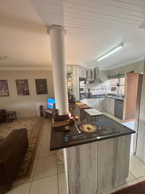 3 Bedroom Property for Sale in Wonderboom Gauteng