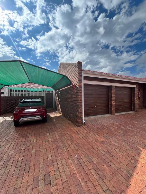 3 Bedroom Property for Sale in Wonderboom Gauteng