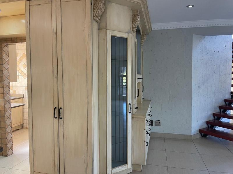 4 Bedroom Property for Sale in Vanderbijlpark SW 5 Gauteng