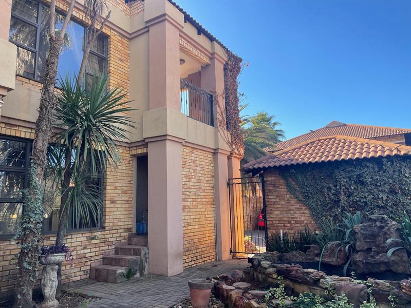4 Bedroom Property for Sale in Vanderbijlpark SW 5 Gauteng