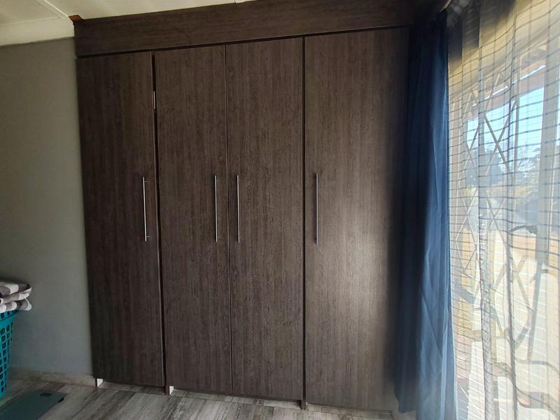 6 Bedroom Property for Sale in Meyerton Central Gauteng
