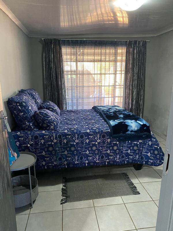 6 Bedroom Property for Sale in Meyerton Central Gauteng