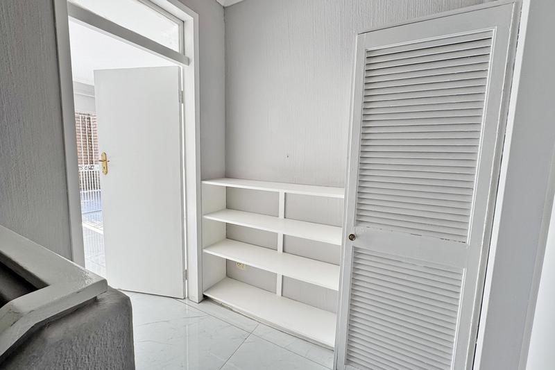 2 Bedroom Property for Sale in Sunset Acres Gauteng
