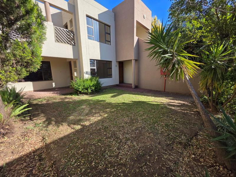 2 Bedroom Property for Sale in Sunninghill Gauteng