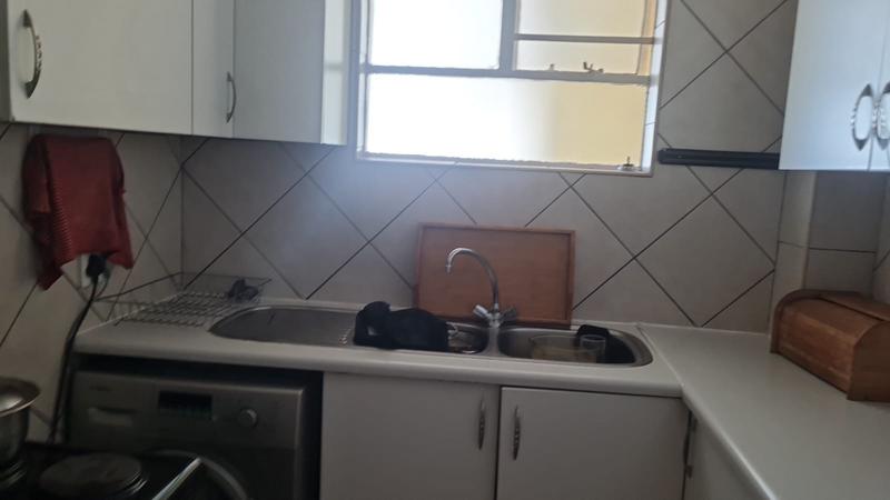 To Let 1 Bedroom Property for Rent in Bedford Gardens Gauteng