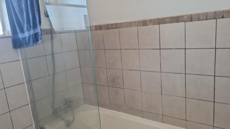To Let 1 Bedroom Property for Rent in Bedford Gardens Gauteng