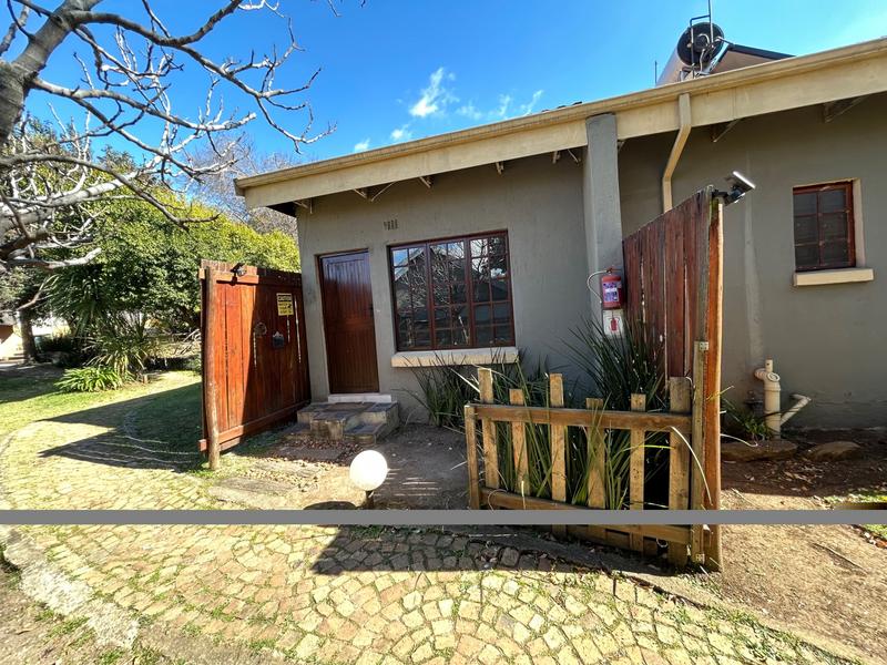 To Let 1 Bedroom Property for Rent in Edenvale Gauteng