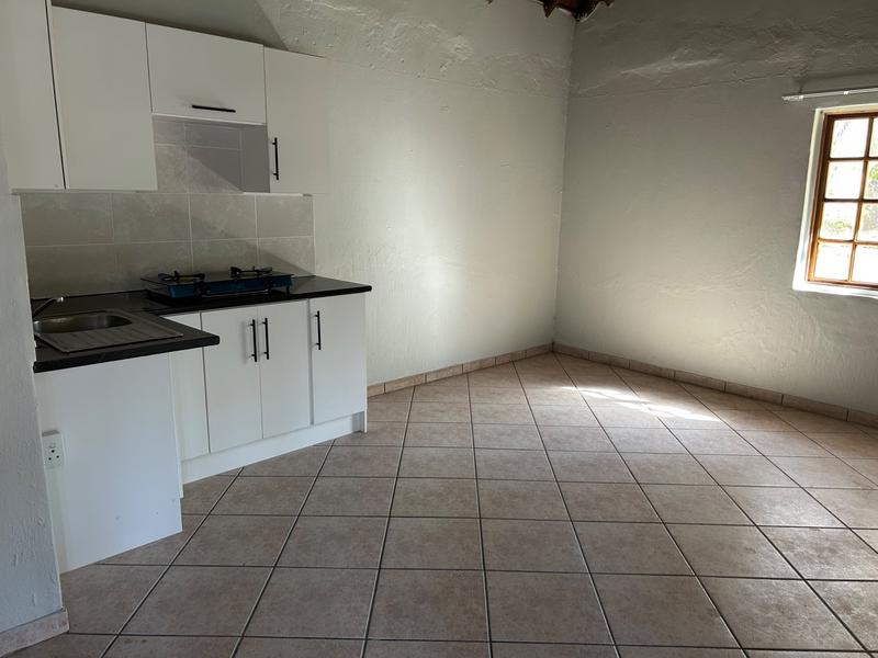 To Let 1 Bedroom Property for Rent in Edenvale Gauteng