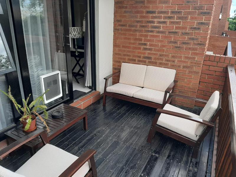 To Let 2 Bedroom Property for Rent in Greenstone Hill Gauteng