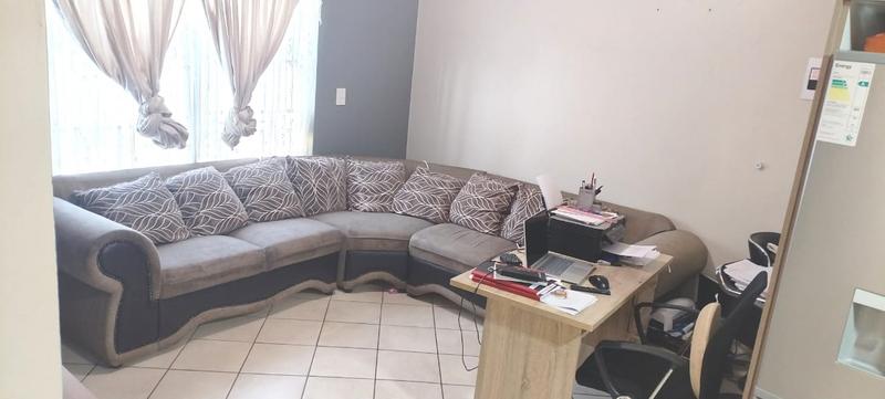 3 Bedroom Property for Sale in The Orchards Gauteng