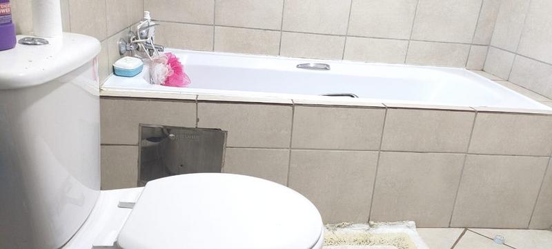 3 Bedroom Property for Sale in The Orchards Gauteng
