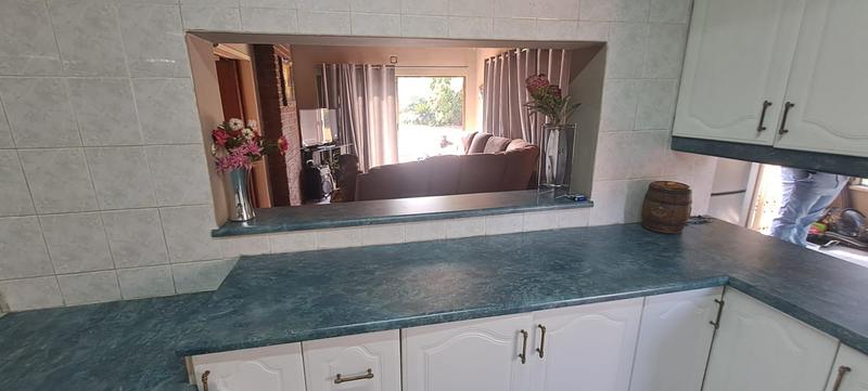 3 Bedroom Property for Sale in Freeway Park Gauteng
