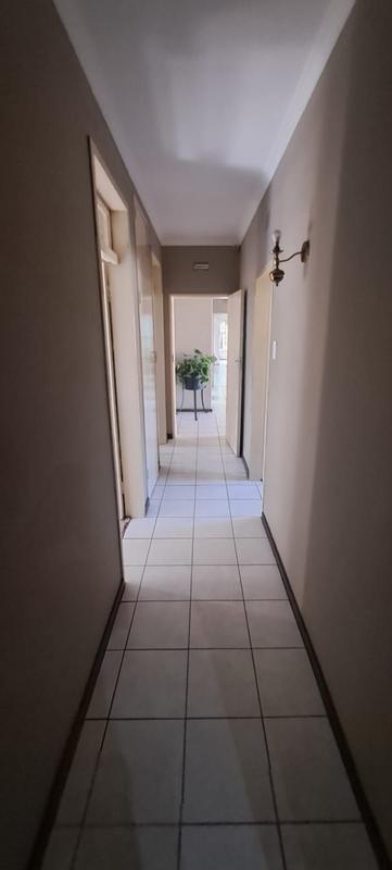 3 Bedroom Property for Sale in Freeway Park Gauteng